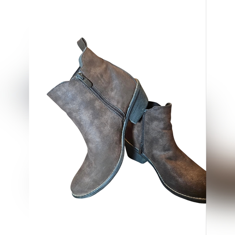 PIERRE DUMAS‎ ZOEY-1 TAUPE ANKLE BOOTS WOMENS SIZE 9M BOOTIE